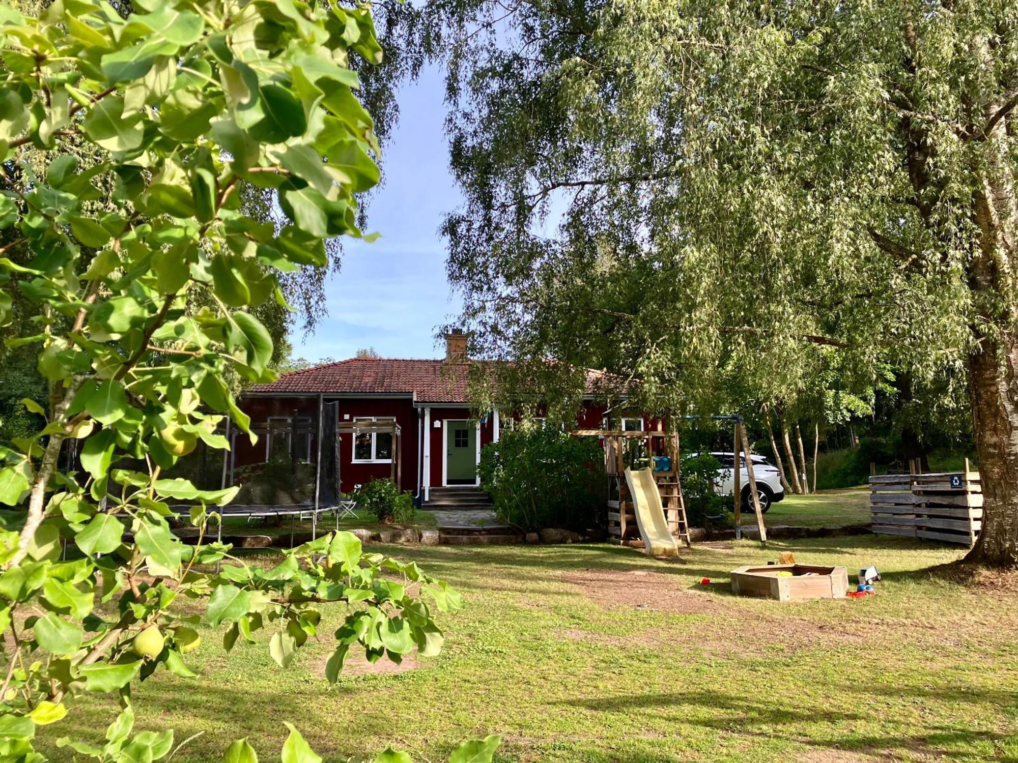 Lidhem Herrgard. Bed & Breakfast Och Mindre Laegenheter Vimmerby Eksteriør billede